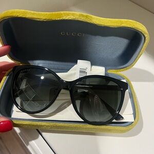 Authentic Gucci Sunglasses NWT